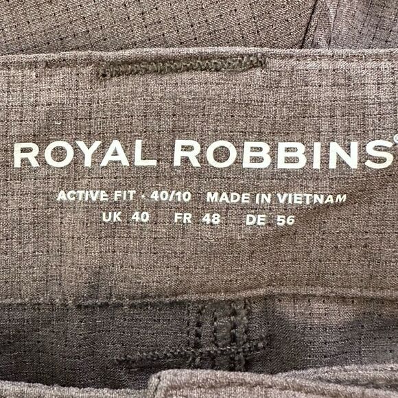 Royal Robbins Chocolate Brown Size 40W x 10IS Outdoor Activity Shorts - Picture 2 of 8